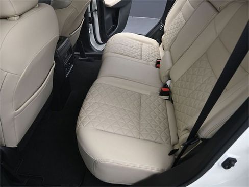 Used 2023 Nissan Murano Platinum w/ Cargo Package image 21