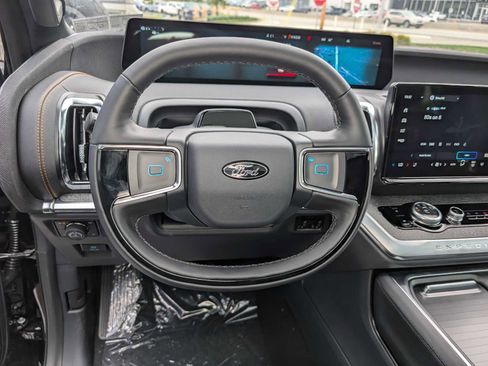 New 2025 Ford Expedition Tremor image 30