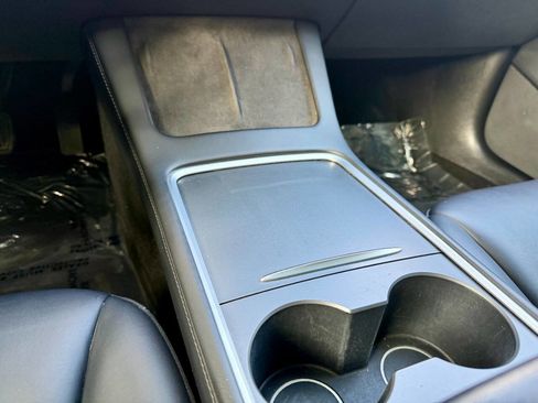 Used 2023 Tesla Model 3 Standard Range image 10