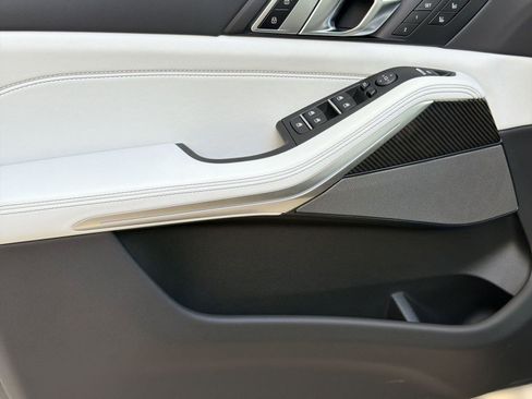 New 2026 BMW X5 M60i AWD/4WD image 13