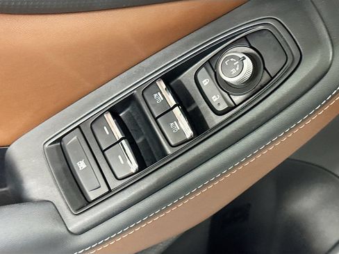Certified 2023 Subaru Forester Touring AWD/4WD image 16