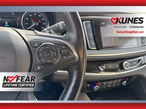 Used 2018 Buick Enclave Premium w/ Trailering Package image 33