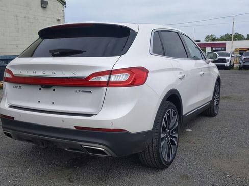Used 2016 Lincoln MKX Reserve w/ Luxury Package FWD image 6