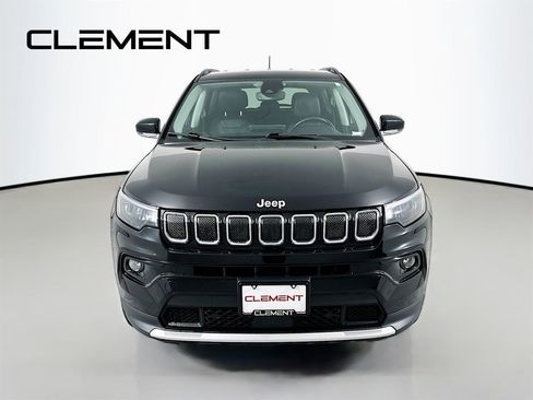 Used 2022 Jeep Compass Limited image 3