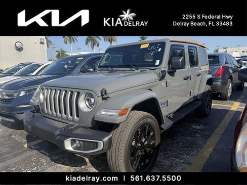 Used 2021 Jeep Wrangler Unlimited Sahara w/ Safety Group AWD/4WD image 4