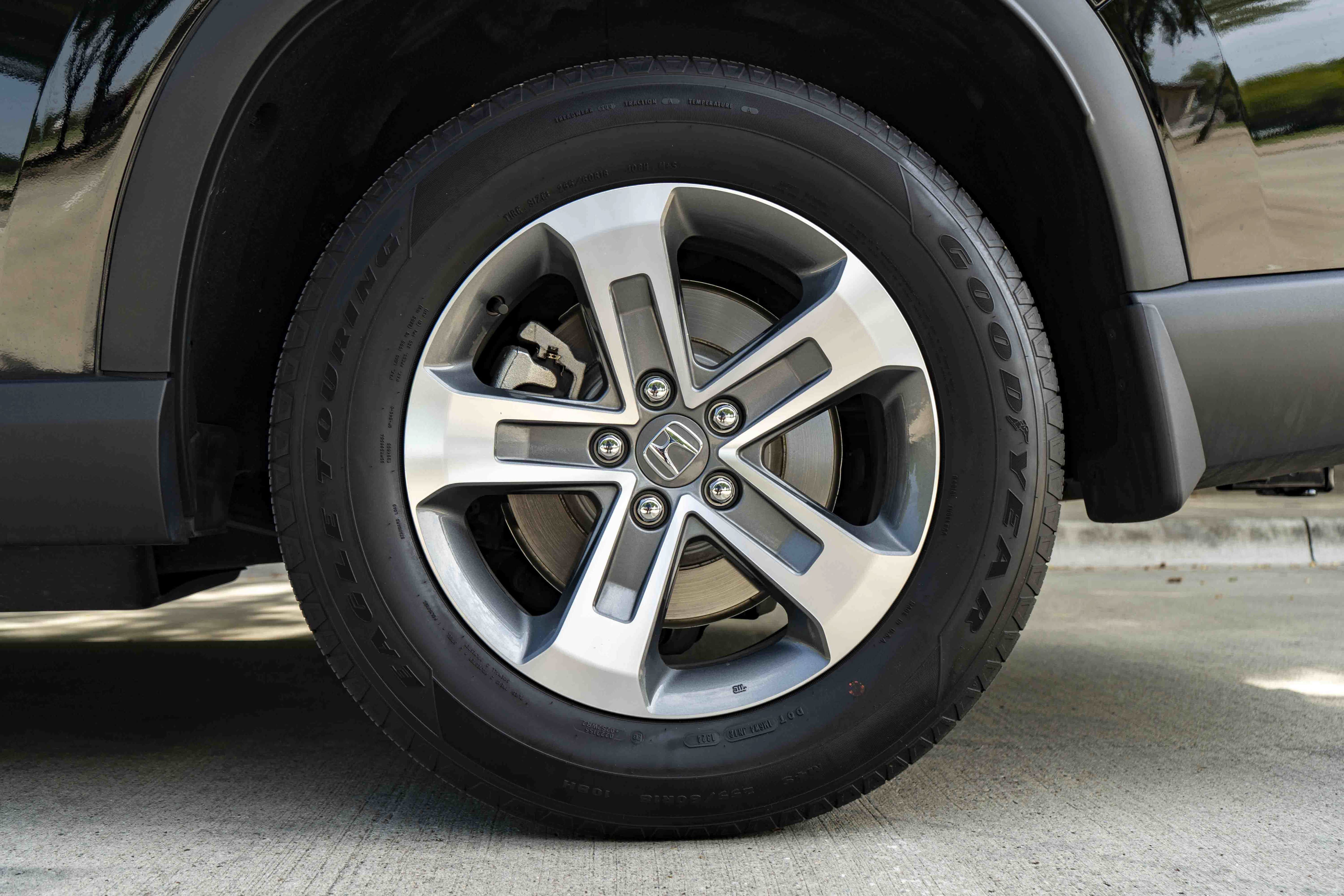 Used 2025 Honda Pilot EX-L image 15