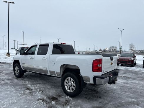 Used 2014 Chevrolet Silverado 2500 LT w/ Z71 Appearance Package AWD/4WD image 3