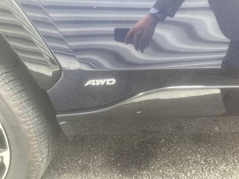 Used 2022 Toyota RAV4 XSE image 6