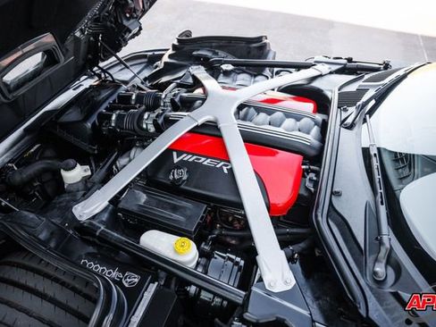 Used 2017 Dodge Viper SRT-10 RWD image 27