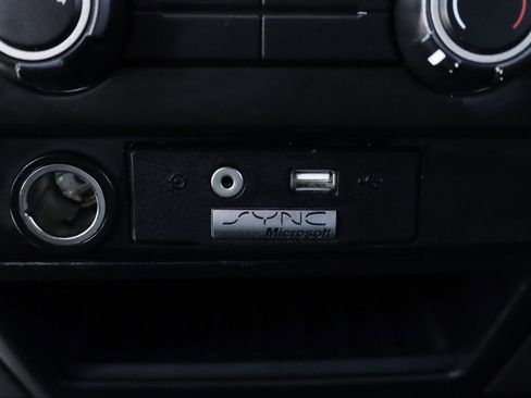 Used 2011 Ford F150 XLT w/ XLT Chrome Pkg image 32