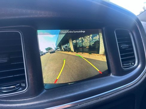 Used 2018 Dodge Charger GT AWD/4WD image 14