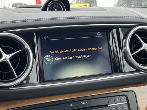 Used 2019 Mercedes-Benz SL 550 image 29