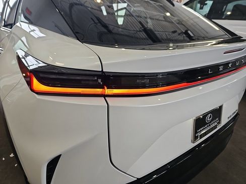 New 2026 Lexus RZ 350e 2WD w/ Technology Package image 39