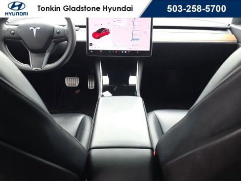 Used 2020 Tesla Model 3 Performance image 25