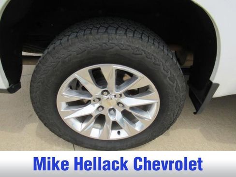Used 2020 Chevrolet Silverado 1500 LTZ w/ LTZ Premium Package AWD/4WD image 9