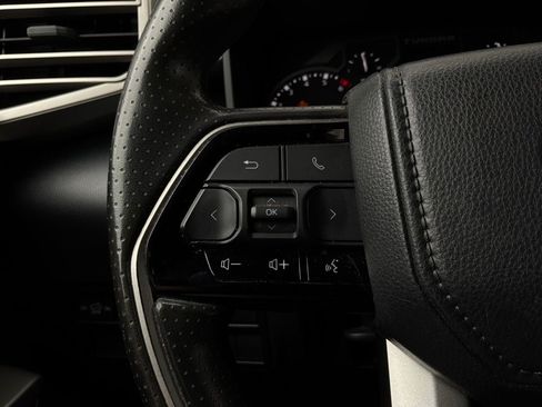 Used 2023 Toyota Tundra SR5 AWD/4WD image 29