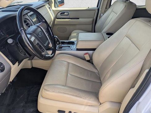 Used 2017 Ford Expedition EL Limited image 17