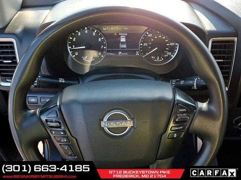 Used 2022 Nissan Frontier SV w/ Technology Package image 17