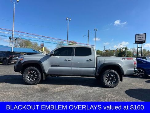 Used 2020 Toyota Tacoma TRD Off-Road image 3