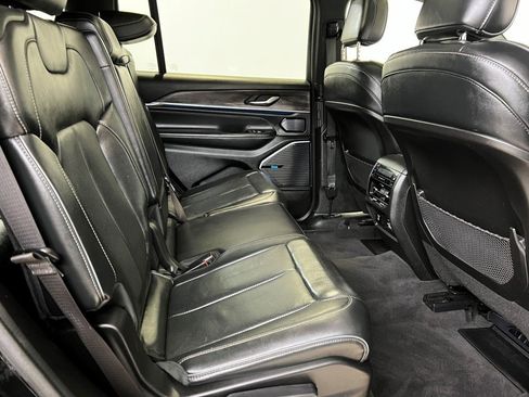 Used 2021 Jeep Grand Cherokee L Overland image 17