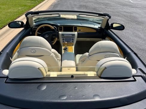 Used 2004 Lexus SC 430 Convertible image 17