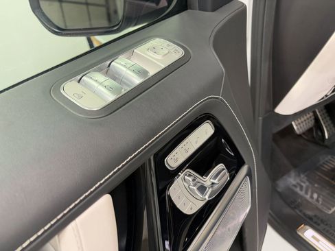 Used 2021 Mercedes-Benz G 550 G 550 image 7