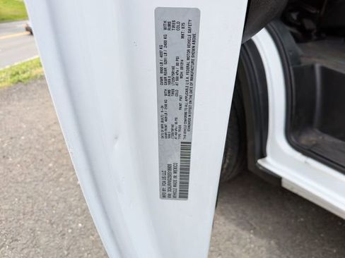 Used 2025 RAM ProMaster 2500 w/ Convenience Group FWD image 26