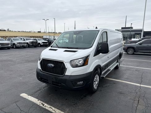 Used 2024 Ford Transit 250 Low Roof w/ Exterior Upgrade Package image 4