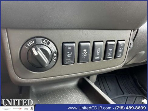 Used 2019 Nissan Frontier PRO-4X w/ Pro-4x Luxury Package image 24