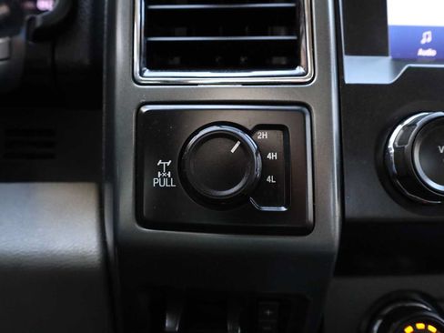 Used 2021 Ford F250 XLT w/ FX4 Off-Road Package AWD/4WD image 26