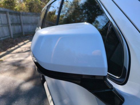 Used 2023 Cadillac Escalade Premium Luxury image 56