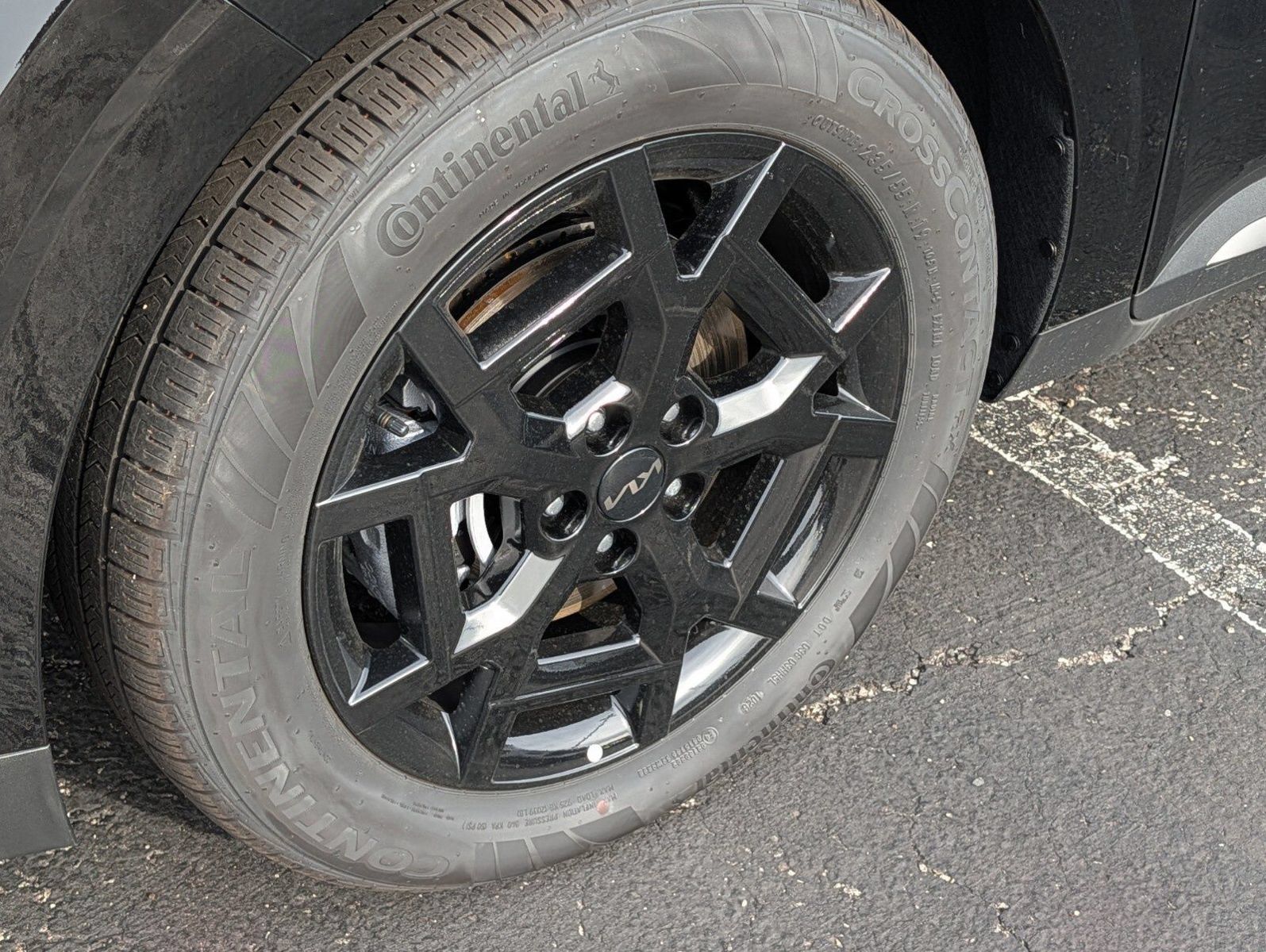 New 2027 Kia Carnival SX w/ Dark Edition Package FWD image 22