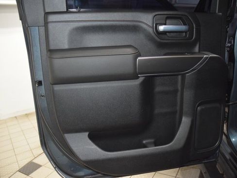 Used 2020 GMC Sierra 2500 AT4 w/ Technology Package image 40