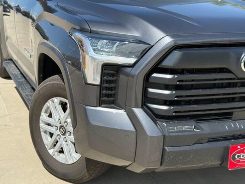 Used 2026 Toyota Tundra SR5 w/ SR5 Convenience Package AWD/4WD image 3