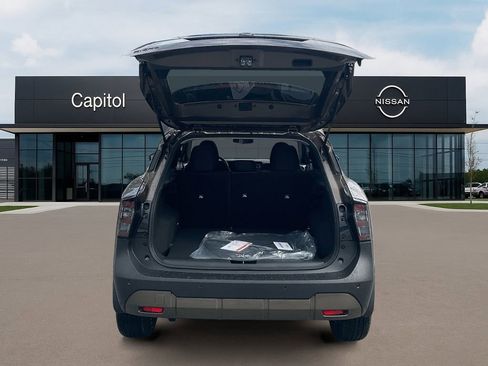 New 2026 Nissan Kicks SV image 9