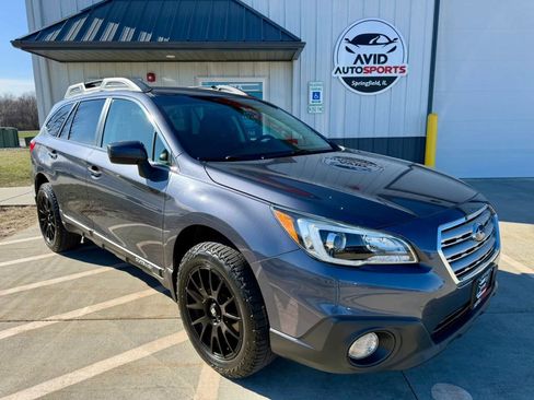 Used 2016 Subaru Outback 2.5i Premium image 2