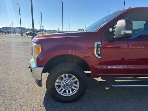 Used 2017 Ford F350 XLT w/ XLT Value Package image 8