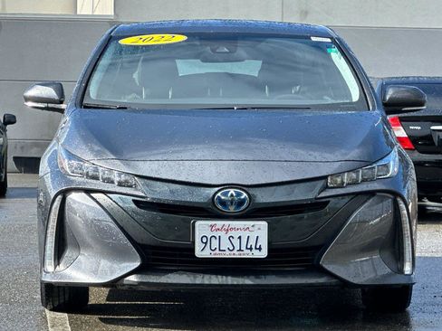 Used 2022 Toyota Prius Prime XLE image 9