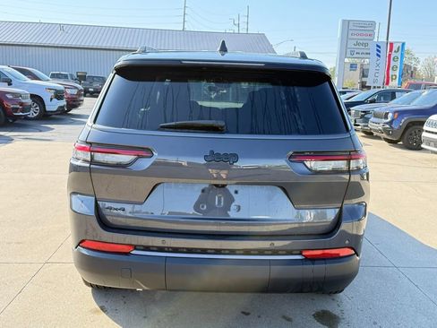 New 2026 Jeep Grand Cherokee L Limited AWD/4WD image 6