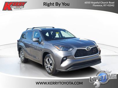 Used 2024 Toyota Highlander XLE