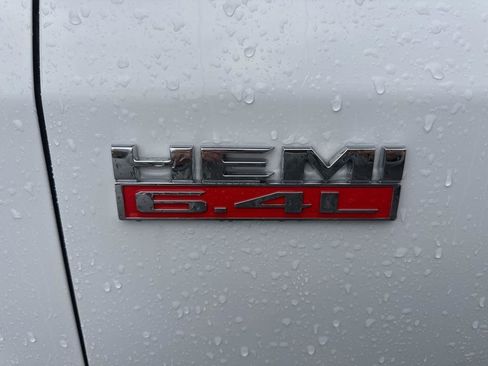 Used 2022 RAM 3500 Tradesman image 11