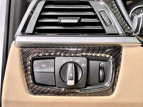 Used 2014 BMW 328i xDrive Sedan image 24