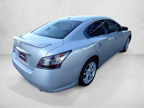 Used 2012 Nissan Maxima 3.5 SV image 4