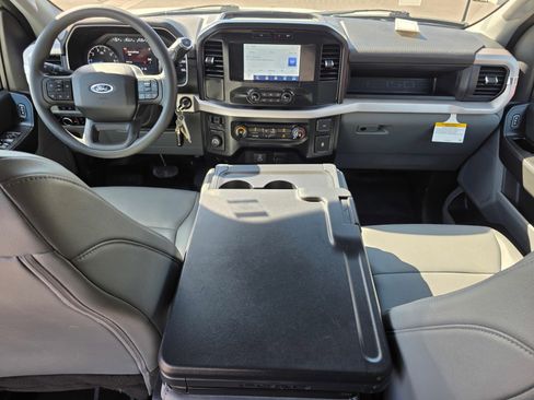 Used 2023 Ford F150 XL w/ Trailer Tow Package RWD image 22