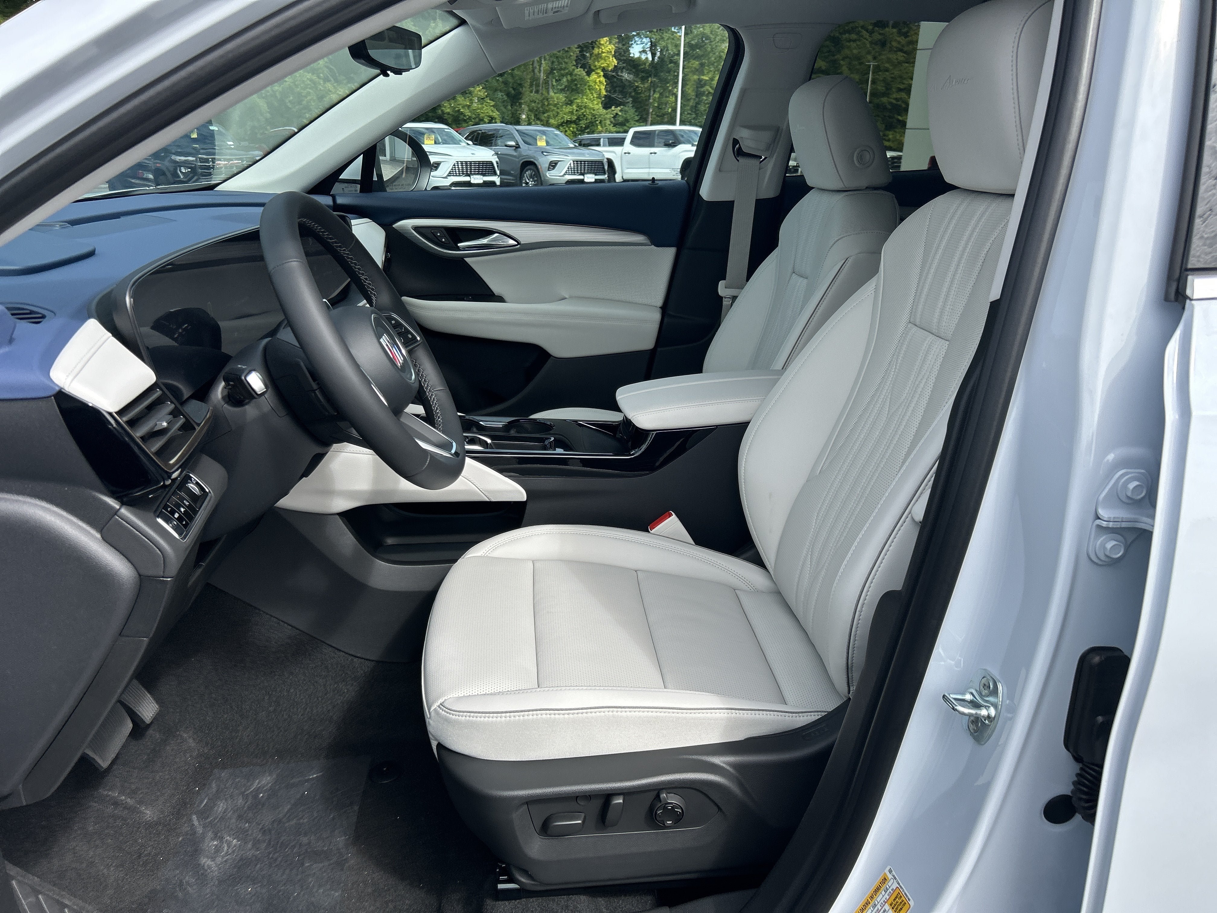 New 2026 Buick Envision Avenir AWD/4WD image 18