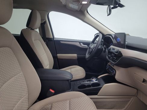 Used 2020 Ford Escape SE FWD image 21
