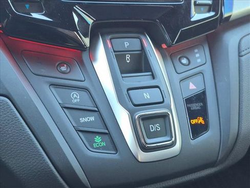Used 2024 Honda Odyssey Sport image 8