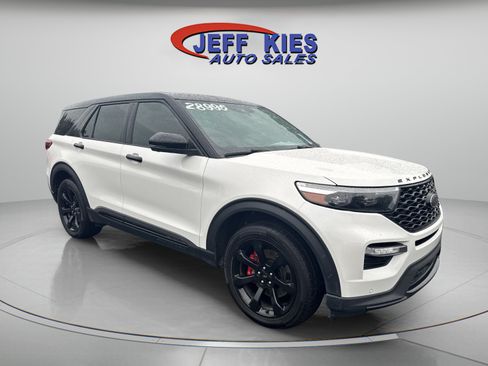 Used 2022 Ford Explorer ST w/ Equipment Group 401A AWD/4WD image 3