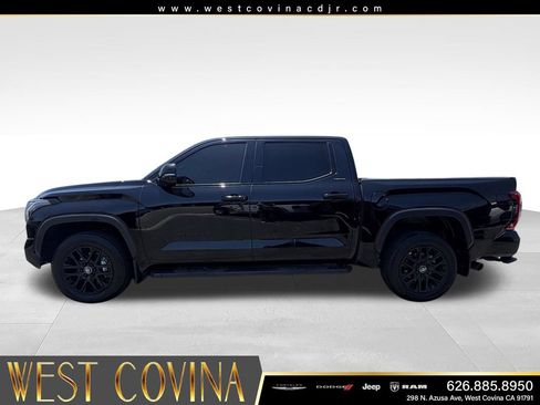 Used 2025 Toyota Tundra Limited AWD/4WD image 6