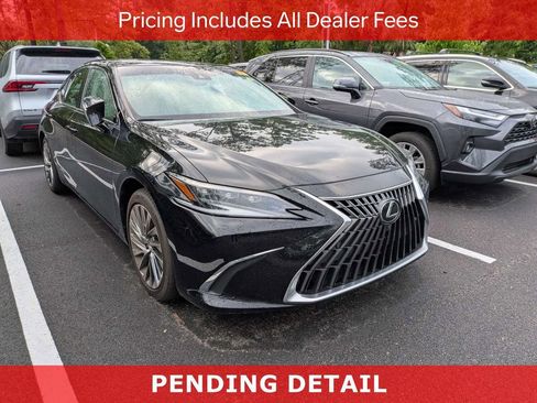 Used 2024 Lexus ES 350 Ultra Luxury w/ Accessory Package (Z2) FWD image 1